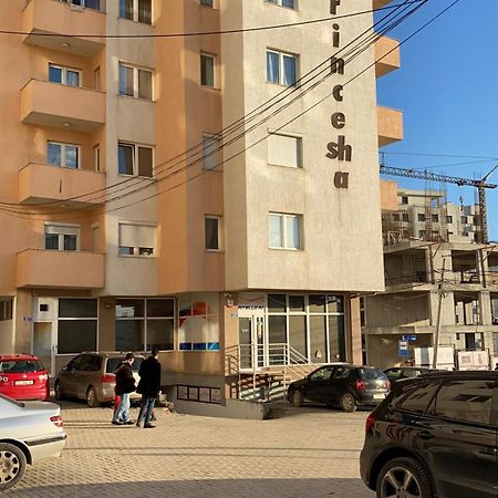 Apartment Nesti In Pristina Kosovo Zewnętrze zdjęcie