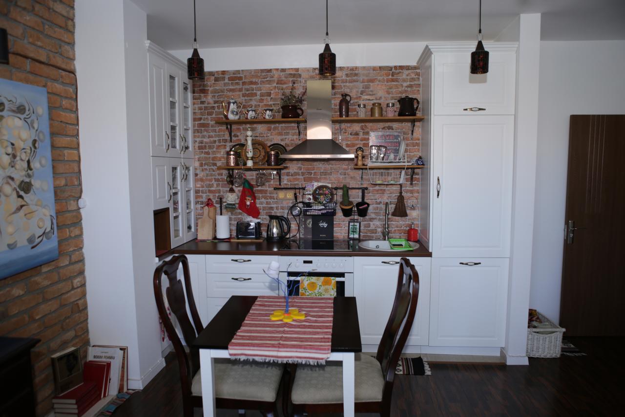 Apartment Nesti In Pristina Kosovo Zewnętrze zdjęcie